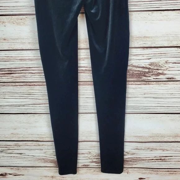 Spanx Womens Small Black Velvet Velour High Rise Stretch Shaping Leggings - Picture 7 of 8